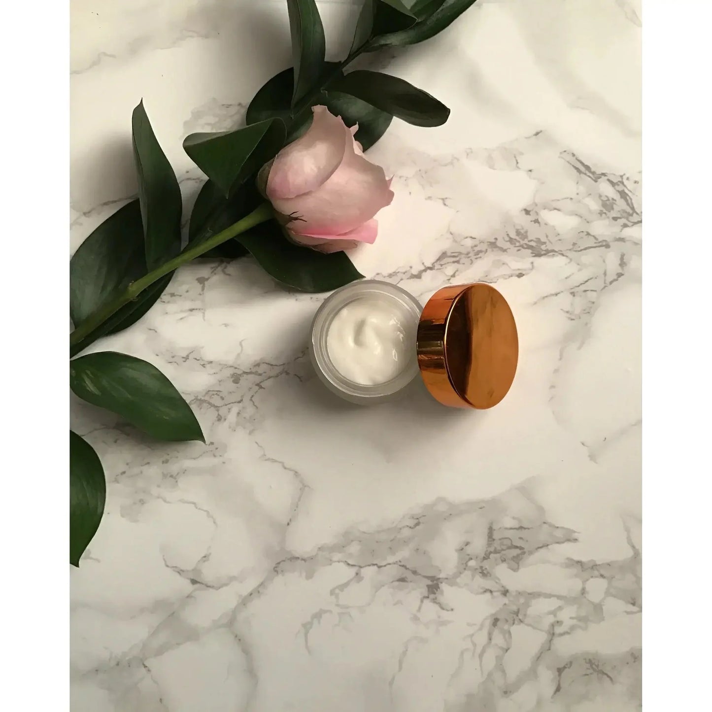 superfruit-jasmine-antioxidant-face-moisturizer-organic-vegan-